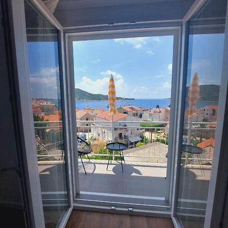Vinko Rooms Primošten Екстериор снимка