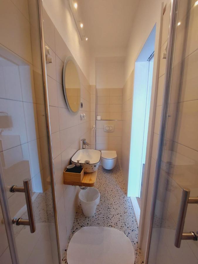 Vinko Rooms Primošten Екстериор снимка