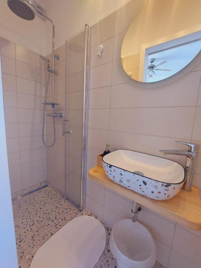 Vinko Rooms Primošten Екстериор снимка