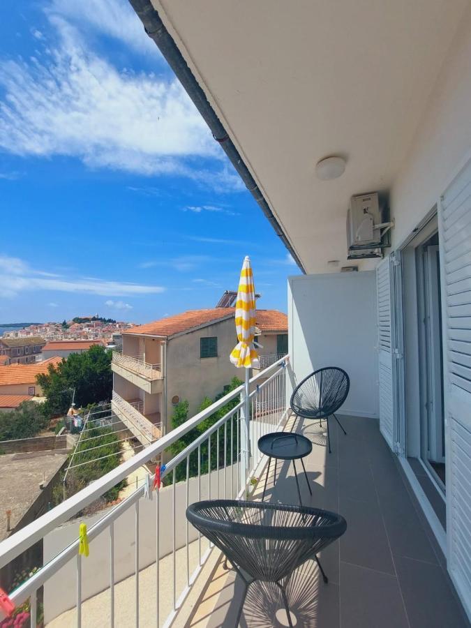 Vinko Rooms Primošten Екстериор снимка