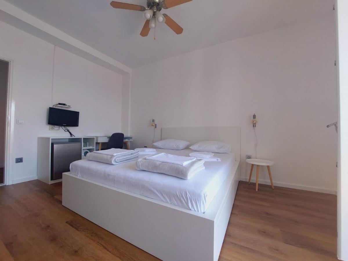 Vinko Rooms Primošten Екстериор снимка