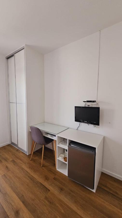 Vinko Rooms Primošten Екстериор снимка