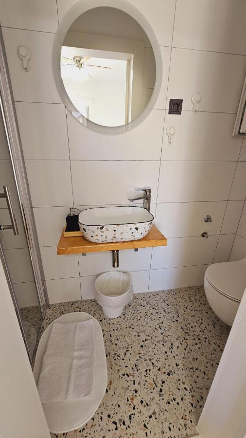 Vinko Rooms Primošten Екстериор снимка