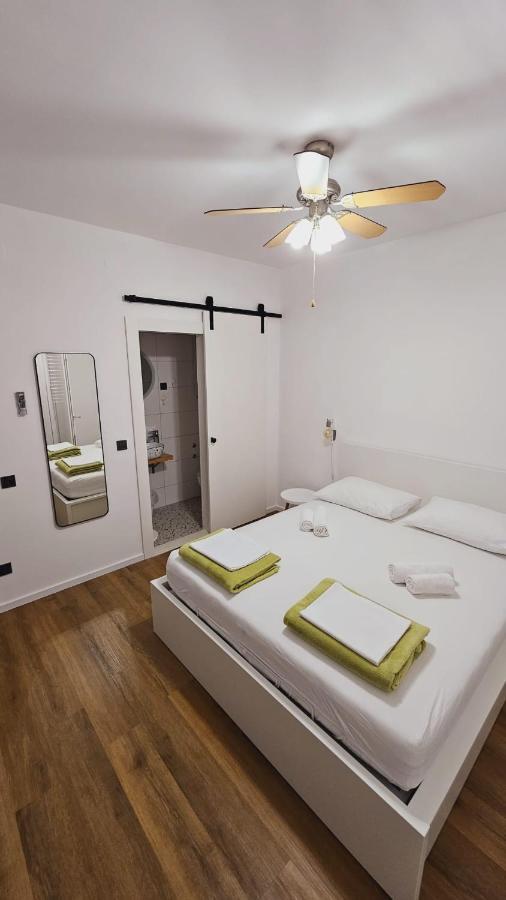 Vinko Rooms Primošten Екстериор снимка